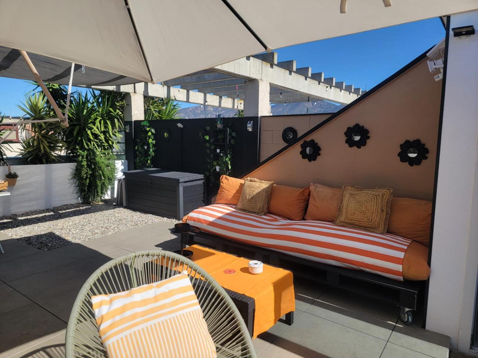 Superbe Appartement Avec Solarium Et Piscine Communautaire โรเซส ภายนอก รูปภาพ